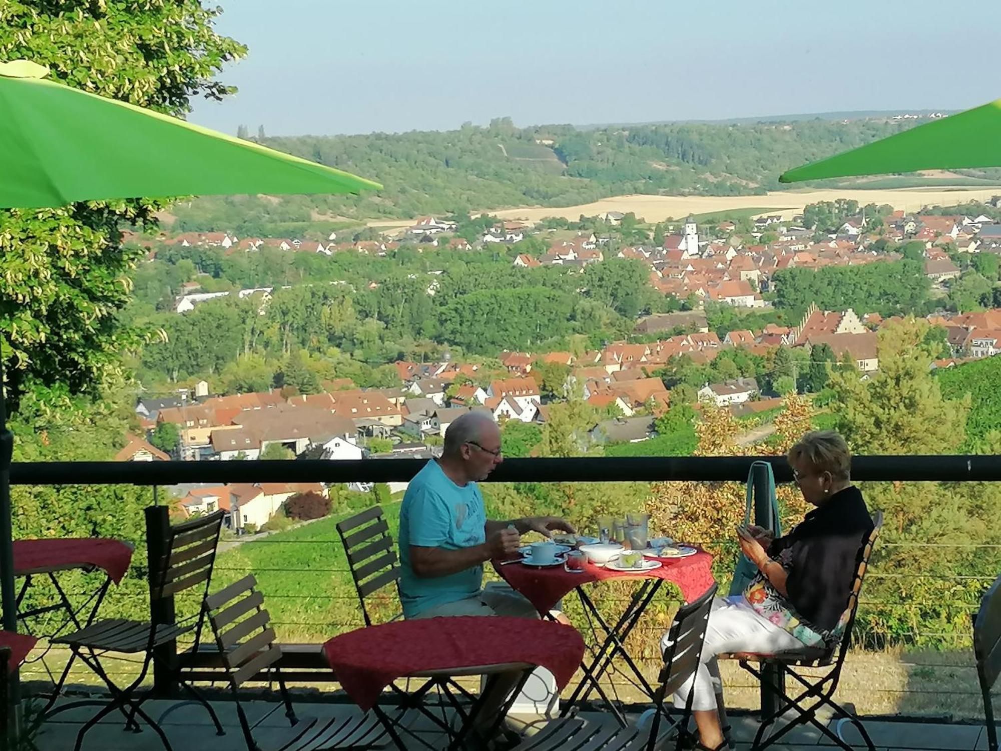 Kirschberghof Gaestehaus Und Weinverkauf 솜머하우젠 외부 사진