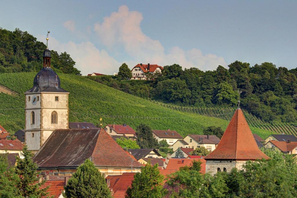 Kirschberghof Gaestehaus Und Weinverkauf 솜머하우젠 외부 사진